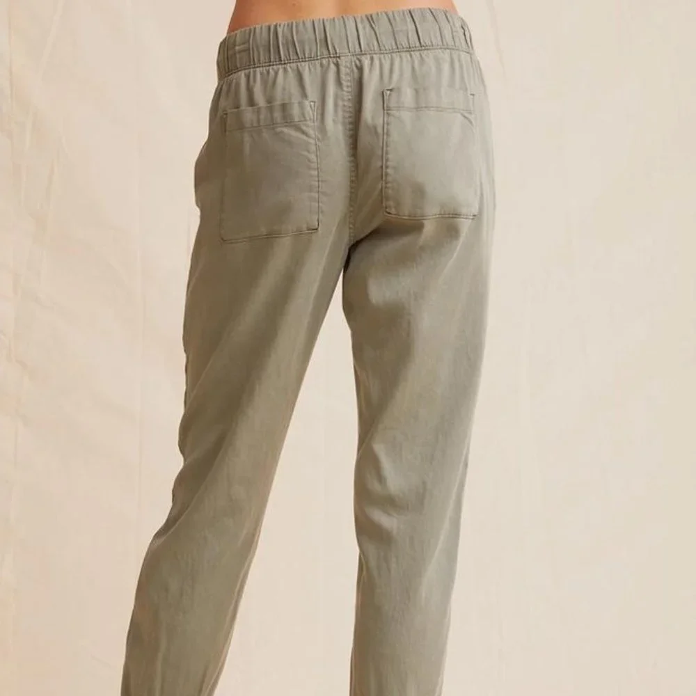 Bella Dahl Olive Green Joggers - Picture 7 of 7